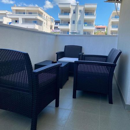 Apartman Toni Novalja Buitenkant foto